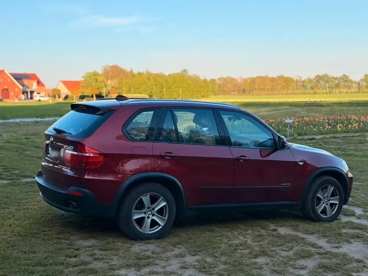Gebraucht BMW X5 286 PS (210 kW) 2010 Rot SUV