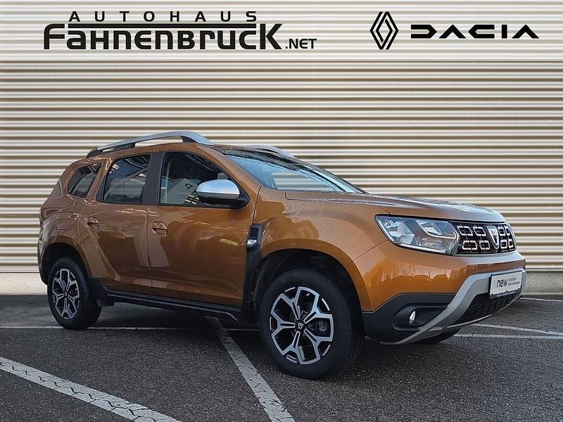 Gebraucht Dacia Duster Prestige 114 PS (83 kW) 2019 Orange SUV