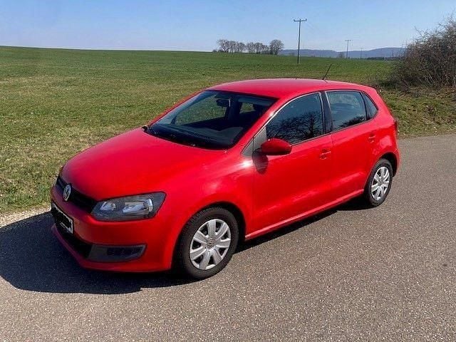 Gebraucht VW Polo 60 PS (44 kW) 2011 Rot Kleinwagen
