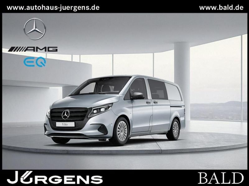 Hightechsilber metallic Gebraucht 2024 Mercedes Vito Van | 51.765 € - Bild 1/4