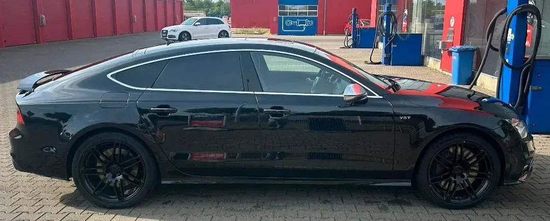 Gebraucht Audi S7 Sportback 420 PS (308 kW) 2012 Schwarz Kleinwagen