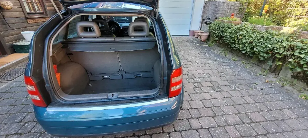 Brugt Audi A2 75 HK (55 kW) 2000 Blå Hatchback