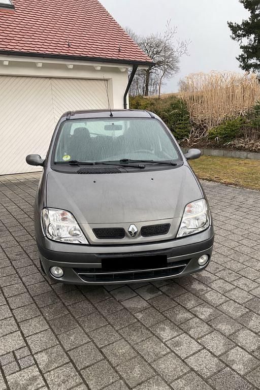 Gebraucht Renault Scénic Authentique 90 PS (66 kW) 2001 Grau Van / Kleinbus