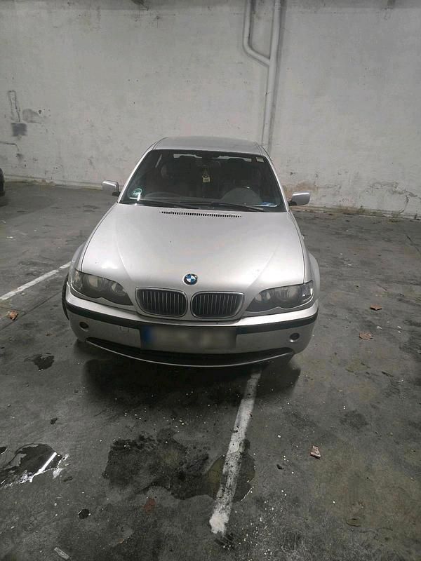 Gebraucht BMW 320 2006 Grau Limousine
