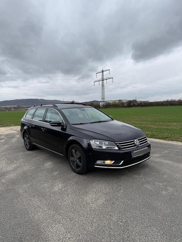 Gebraucht VW Passat 140 PS (102 kW) 2014 Schwarz Kombi
