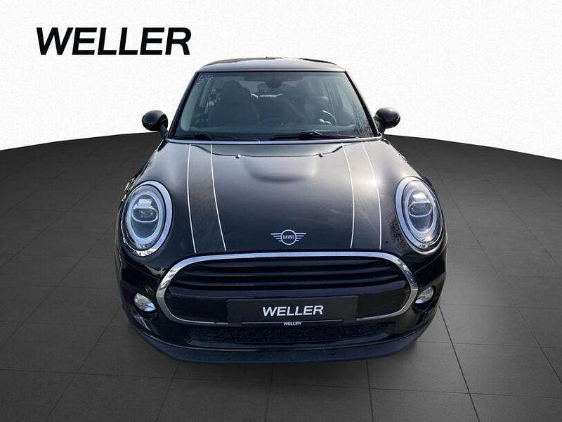 Gebraucht Mini Cooper Chili 136 PS (100 kW) 2019 Midnight black (schwarz) Kleinwagen