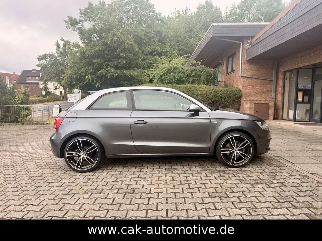 Gebraucht Audi A1 S-Line 122 PS (89 kW) 2013 Grau Kleinwagen