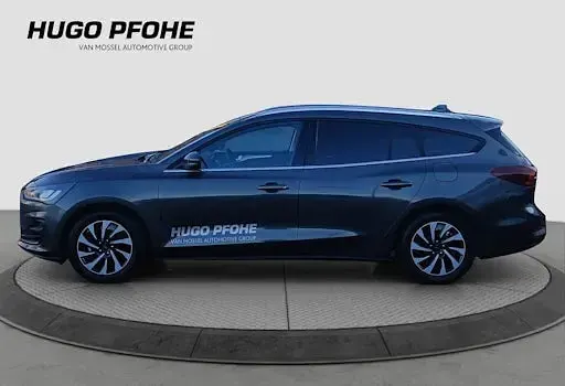 Gebraucht Ford Focus Titanium 116 PS (85 kW) 2024 Magnetic metallic Kombi