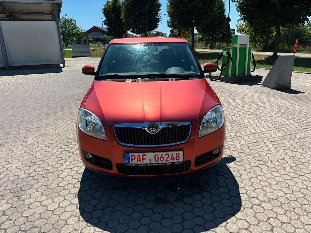 Gebraucht Skoda Fabia Ambiente 69 PS (50 kW) 2009 Orange Kombi