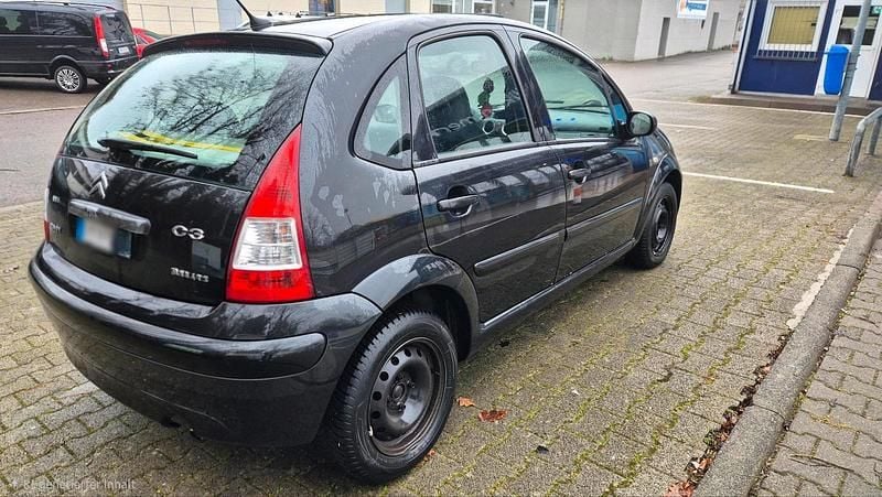 Gebraucht Citroën C3 68 PS (50 kW) 2009 Schwarz Kleinwagen