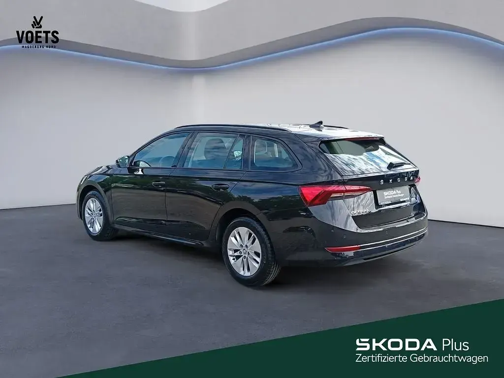 Gebraucht Skoda Octavia Ambition 150 PS (110 kW) 2022 Schwarz Kombi