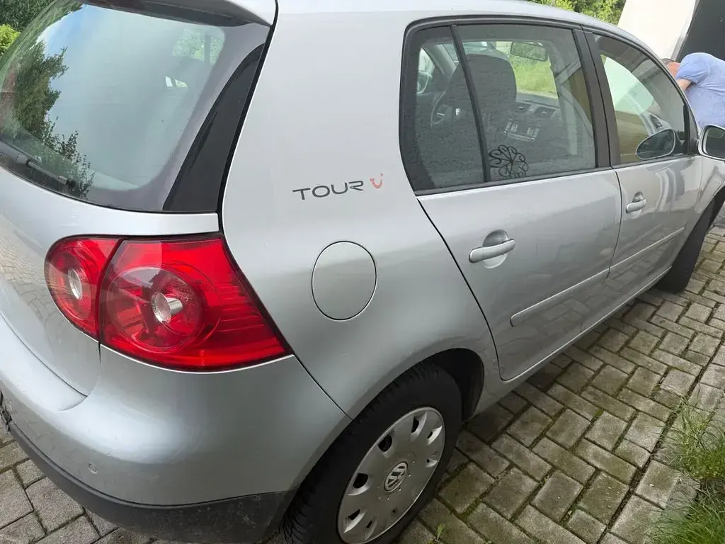 Gebraucht VW Golf V 80 PS (58 kW) 2007 Silber Limousine