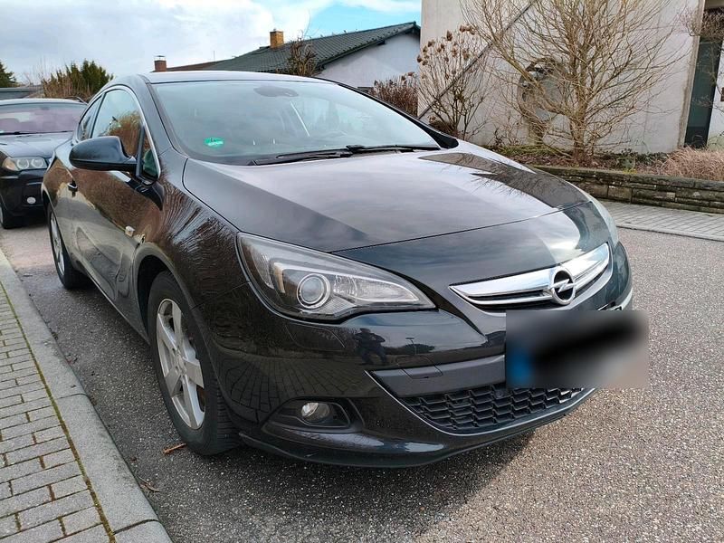 Gebraucht Opel Astra GTC 200 PS (147 kW) 2014 Schwarz Coupé