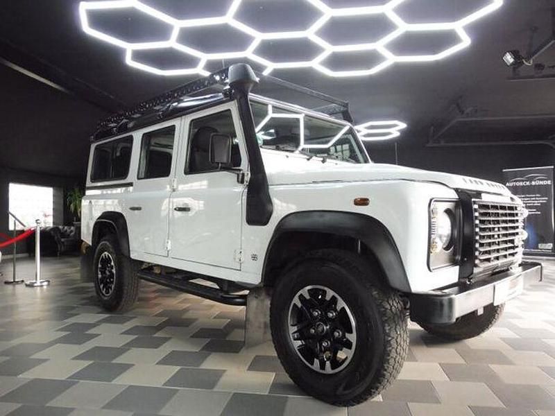 Gebraucht Land Rover Defender SE 122 PS (89 kW) 2013 Weiß Kombi