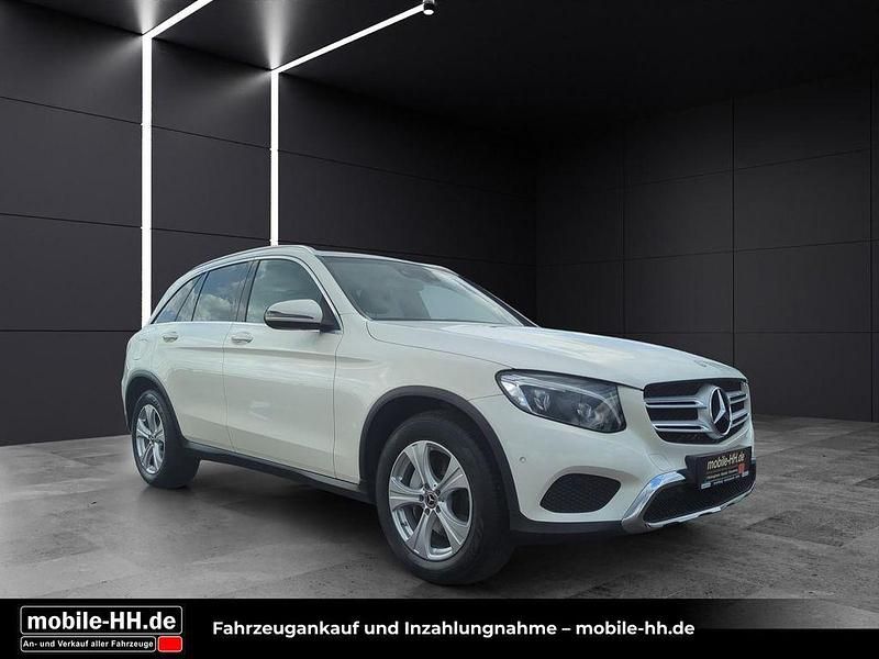 Gebraucht Mercedes GLC250 204 PS (150 kW) 2017 Diamantweiss  lack SUV