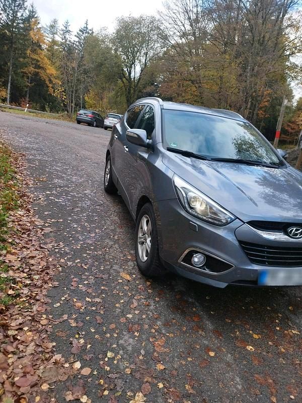 Gebraucht Hyundai ix35 184 PS (135 kW) 2015 Grau SUV
