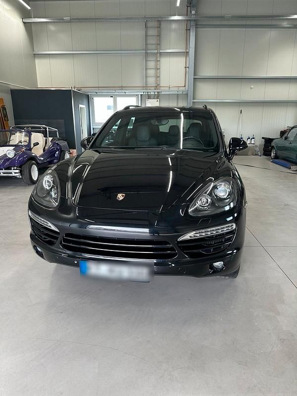 Schwarz Gebraucht 2012 Porsche Cayenne SUV | 17.500 € (Guter Preis) - Bild 1/4