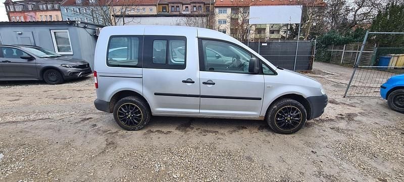 Gebraucht VW Caddy 102 PS (75 kW) 2007 Silber Van / Kleinbus