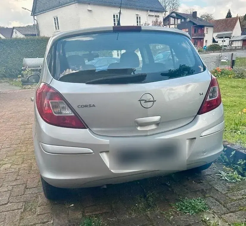 Occasion Opel Corsa 90 ch (66 kW) 2008 Argent Citadine