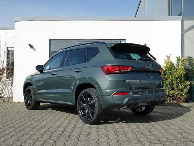 Neu Cupra Ateca 190 PS (139 kW) 2026 Grün SUV