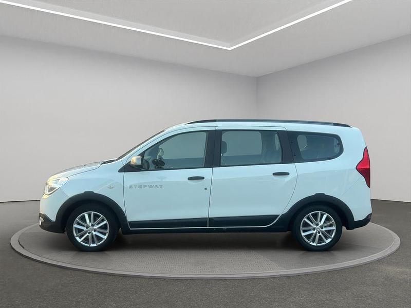 Gebraucht Dacia Lodgy Stepway 116 PS (85 kW) 2022 Weiß Van / Kleinbus