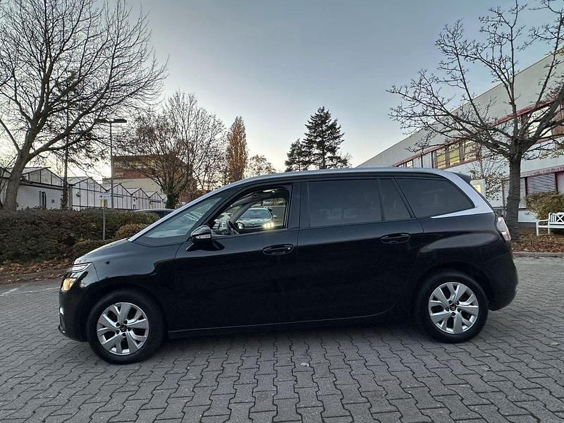 Gebraucht Citroën C4 120 PS (88 kW) 2018 Schwarz Limousine