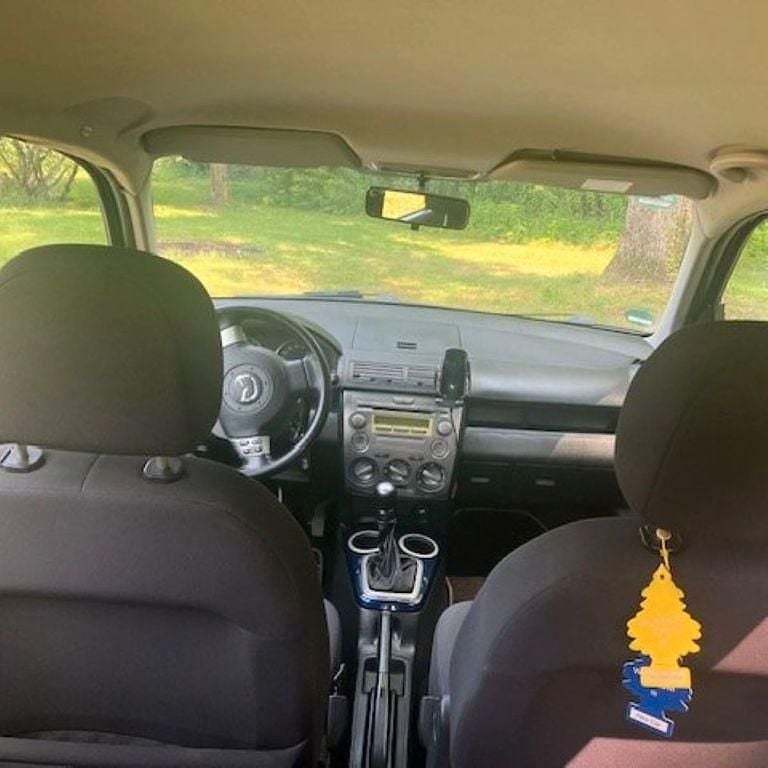 Gebraucht Mazda 2 Exclusive 101 PS (74 kW) 2004 Blau Limousine