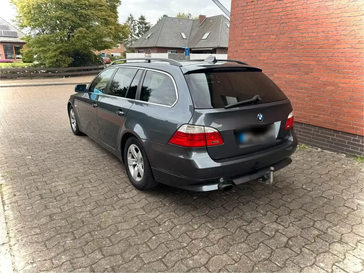 Second-hand BMW 520 177 CP (130 kW) 2007 Gri Break