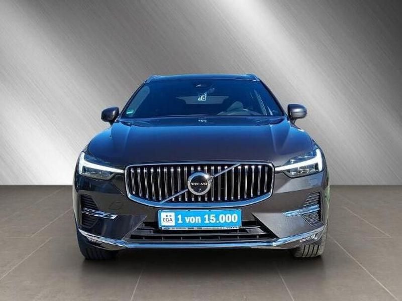 Gebraucht Volvo XC60 Plus 197 PS (144 kW) 2023 Grau SUV