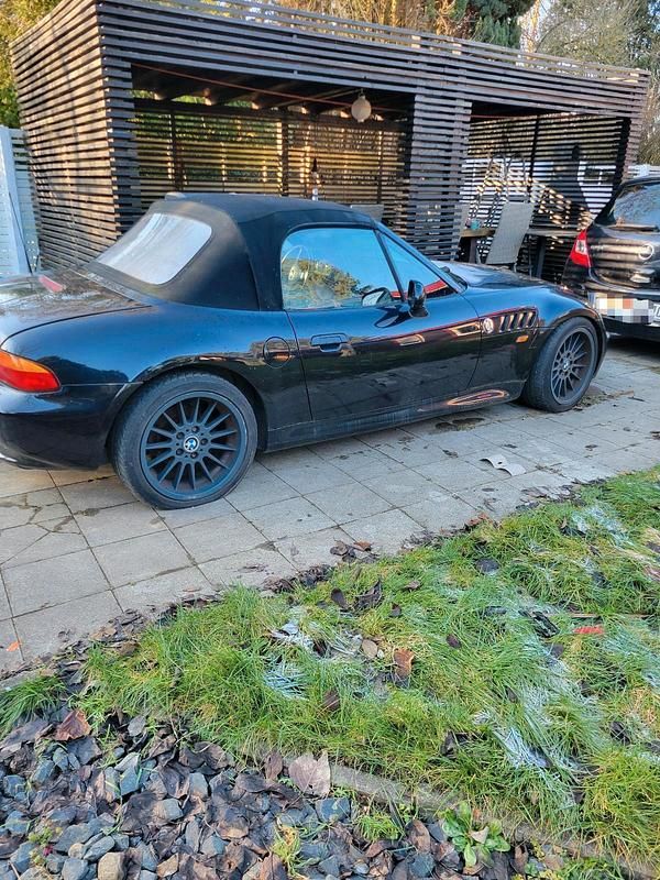 Gebraucht BMW Z3 140 PS (102 kW) 1998 Schwarz Cabrio