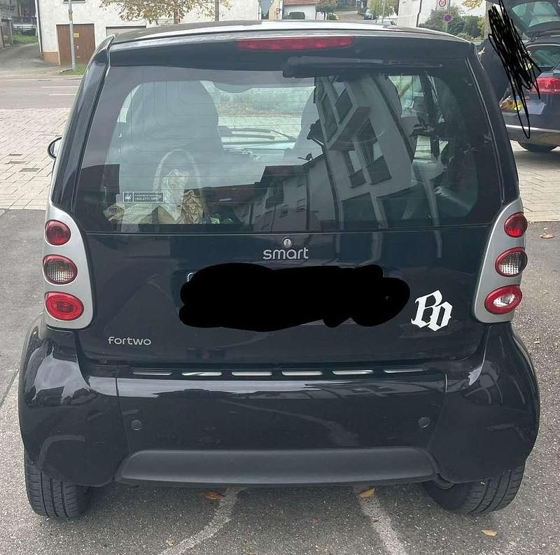 Schwarz Gebraucht 2006 Smart ForTwo Coupé Coupé | 1.900 € (Guter Preis) - Bild 1/4