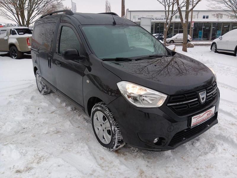 Gebraucht Dacia Dokker Comfort 102 PS (75 kW) 2019 Schwarz Van / Kleinbus