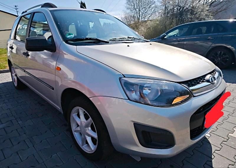 Gebraucht Lada Kalina 87 PS (63 kW) 2018 Silber Kombi