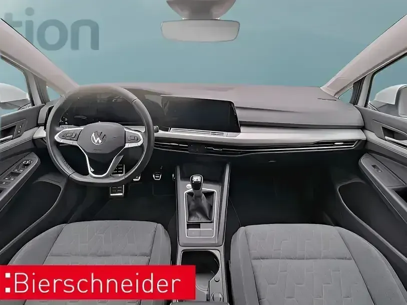 Gebraucht VW Golf VIII 110 PS (80 kW) 2024 Weiss Limousine