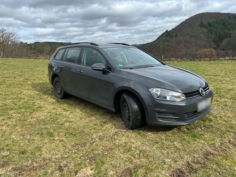 Gebraucht VW Golf VII 116 PS (85 kW) 2016 Grau Kombi