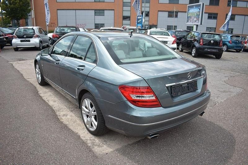 Gebraucht Mercedes C350 306 PS (225 kW) 2011 Grau Limousine