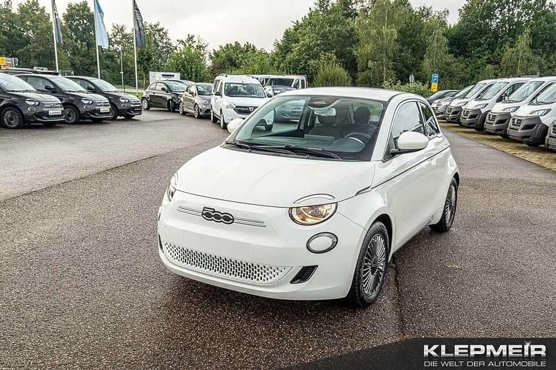 Arktis weiß Gebraucht 2024 Fiat 500e Kleinwagen | 24.990 € (Superpreis) - Bild 1/4