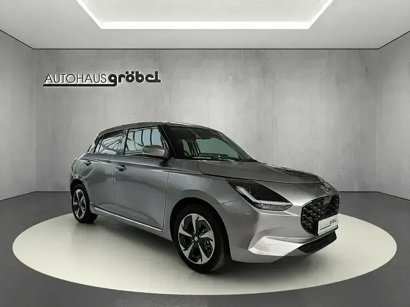 Gebraucht Suzuki Swift Comfort+ 83 PS (61 kW) 2025 Silber Kleinwagen