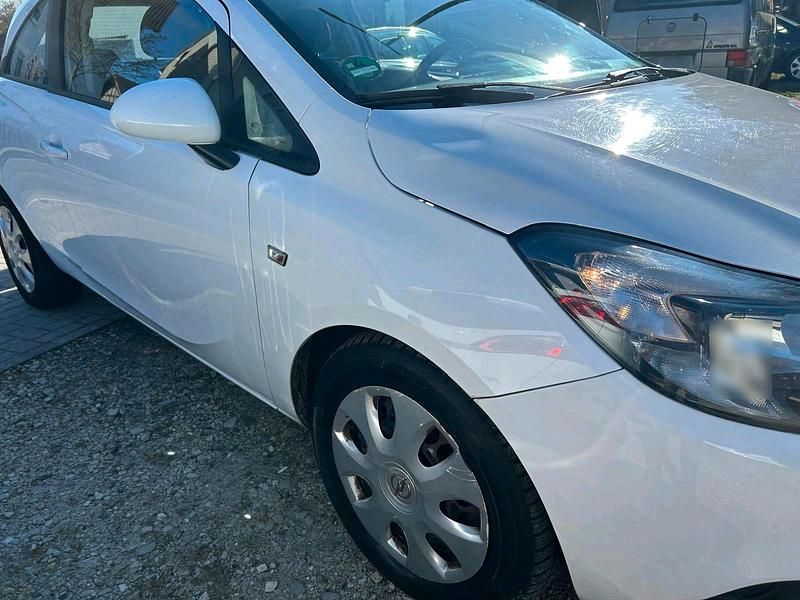 Second-hand Opel Corsa 90 CP (66 kW) 2016 Alb Hatchback