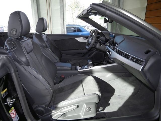 Gebraucht Audi A5 Cabriolet S-Line 190 PS (139 kW) 2020 Schwarz Cabrio