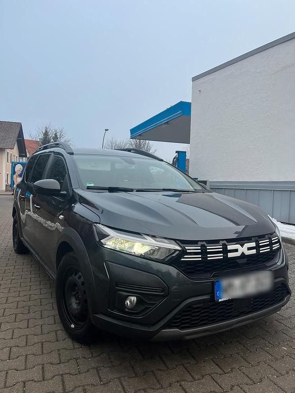 Gebraucht Dacia Jogger 100 PS (73 kW) 2023 Grau Van / Kleinbus