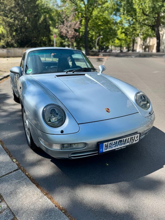 Silber Gebraucht 1994 Porsche 911 Carrera | 65.900 € - Bild 1/4
