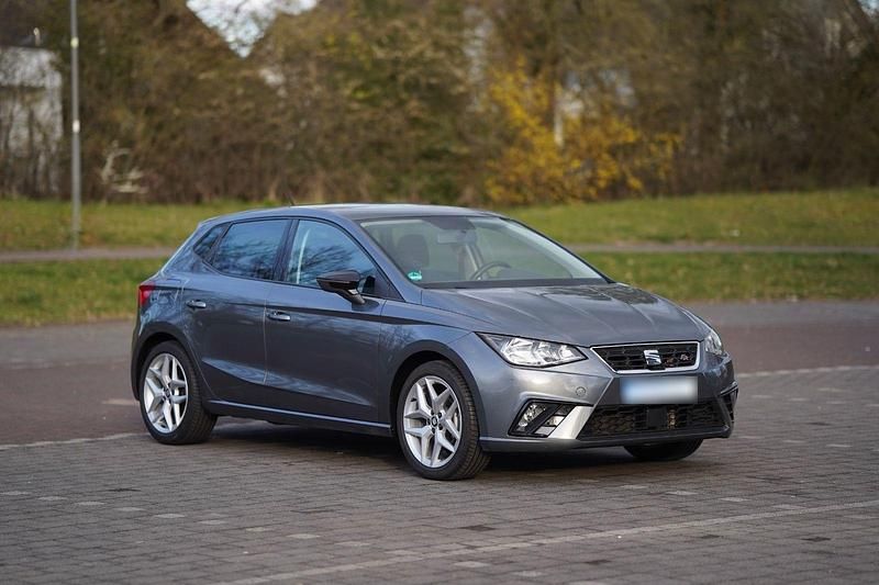 Gebraucht Seat Ibiza FR 95 PS (69 kW) 2018 Grau Kleinwagen