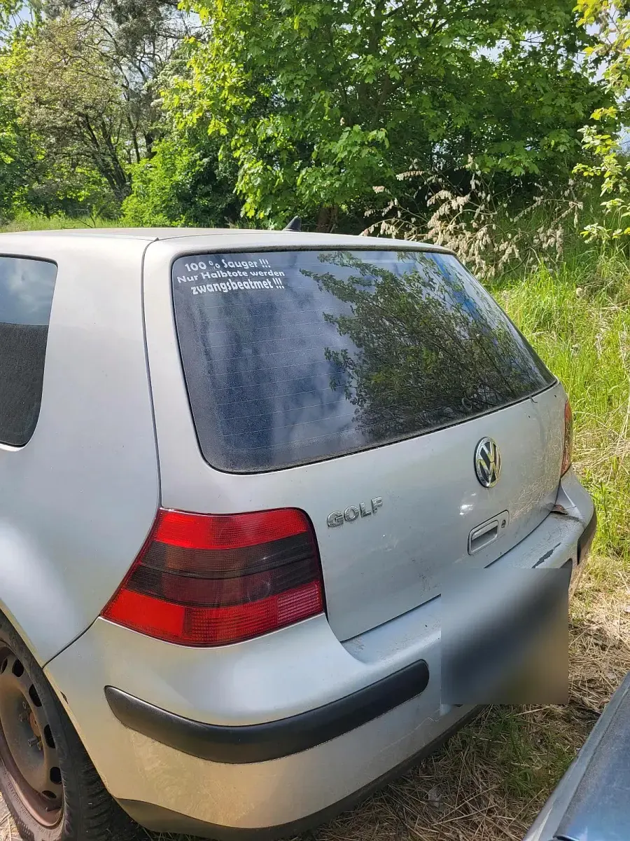 Gebraucht VW Golf 75 PS (55 kW) 1999 Silber Coupé