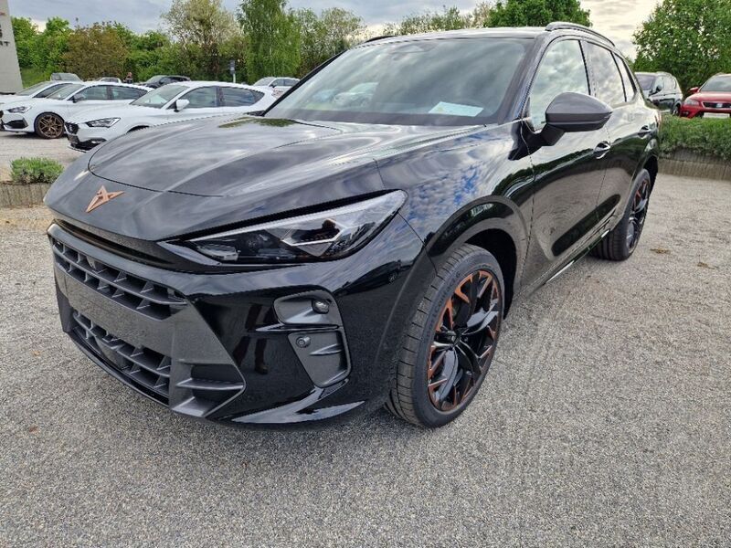 Neu Cupra Terramar VZ 265 PS (194 kW) 2025 Schwarz SUV