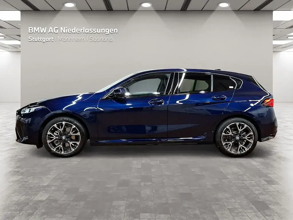 Gebraucht BMW 120 Sport Line 156 PS (114 kW) 2025 Blau Kleinwagen