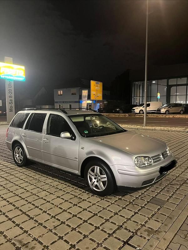 Gebraucht VW Golf IV 77 PS (56 kW) 2004 Grau Kombi