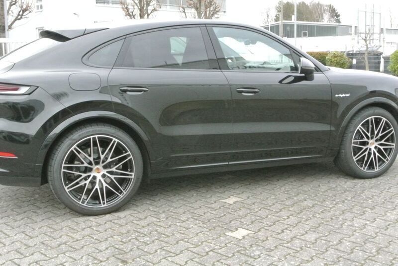 Gebraucht Porsche Cayenne 470 PS (345 kW) 2025 SUV