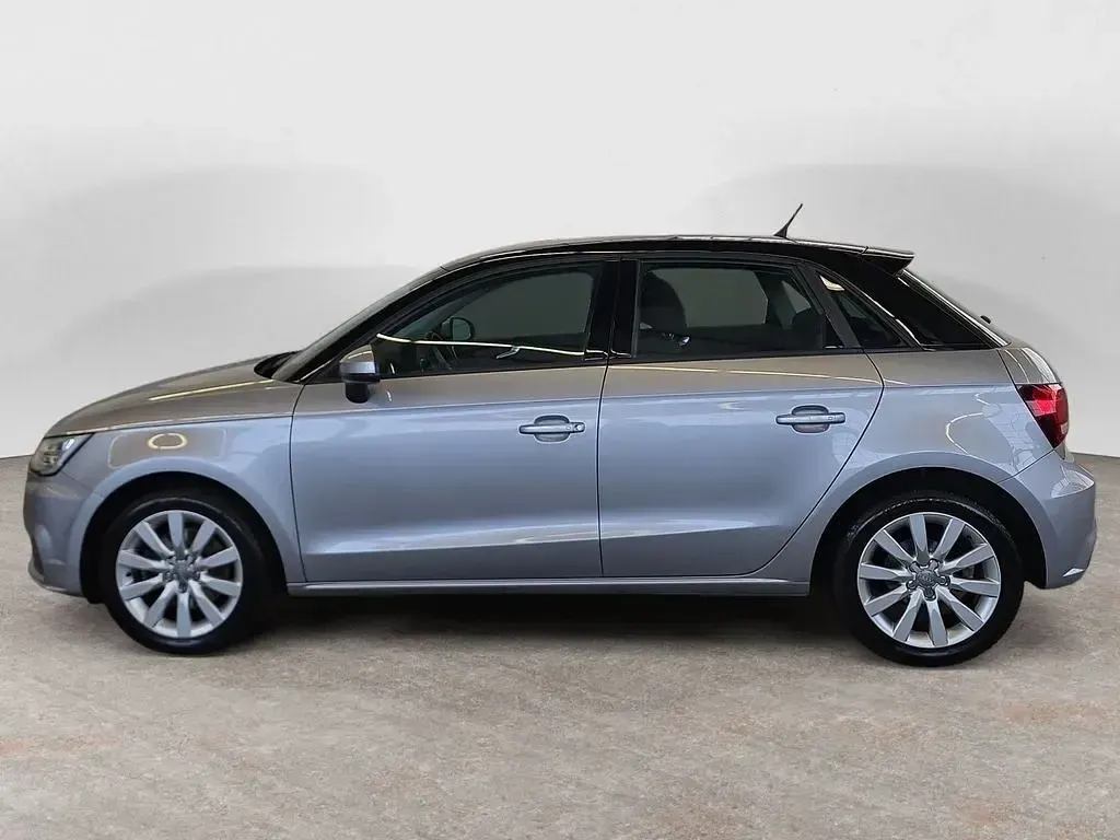 Gebraucht Audi A1 Sportback Sport 125 PS (91 kW) 2015 Silber Kleinwagen