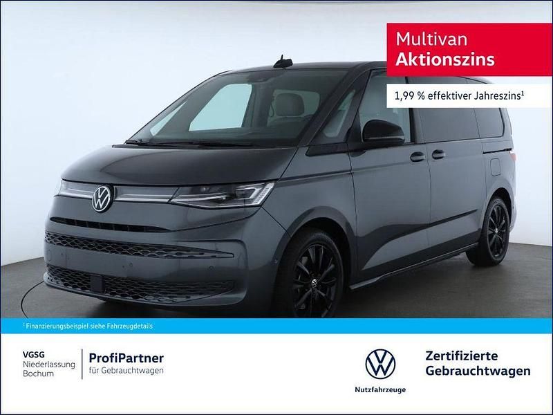 Grau Gebraucht 2024 VW Multivan Life Van / Kleinbus | 63.900 € - Bild 1/4